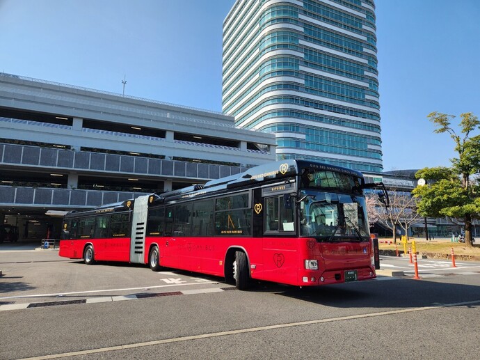 GIFU RED OMNIBUS