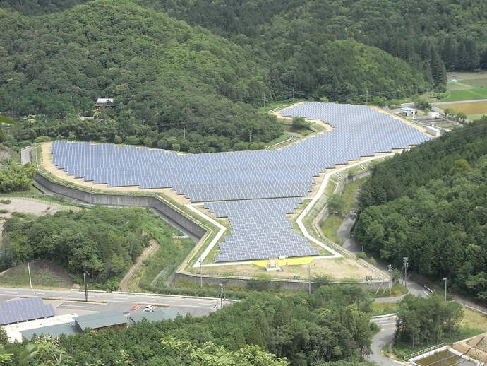 写真：ドリームソーラーぎふ　太陽光発電所