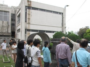 写真：見学・意見交換会の様子1