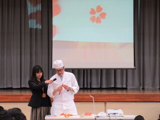 写真：清流中　食育講話1