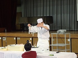 写真：藍川北中学校　食育講話、実践2