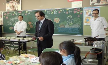 写真：方県小学校　教室の様子