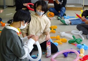写真:定例会の様子2