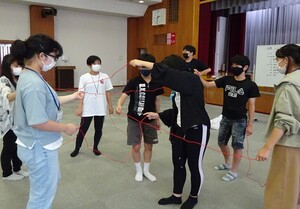 写真:定例会の様子1