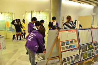 写真：会場見学1