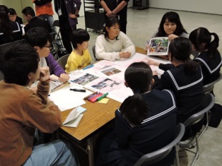 写真：がやがや会議の様子2