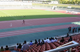 写真：三輪中学校との交流