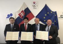 photo: memorandum of understanding1