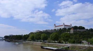 photo: bratislava castle