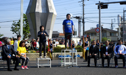 写真：あいさつする市長1（4月22日）