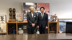写真：気仙沼市長 菅原茂氏と市長