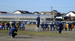 写真：あいさつする市長1（10月21日）