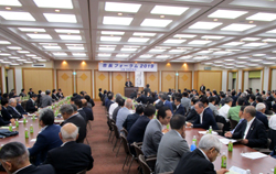 写真：全国市長会市長フォーラム2019に出席する市長