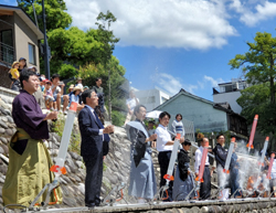 写真：あいさつする市長（9月7日）