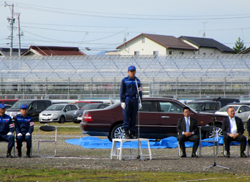 写真：あいさつする市長1（10月20日）