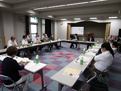 写真：懇話会（本郷公民館）