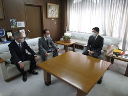 写真：面談する市長