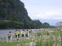 写真：長良川清掃活動