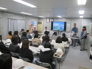 写真：座学講義（令和元年12月10日）