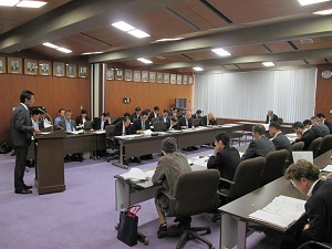 写真：第15回庁舎整備検討会議