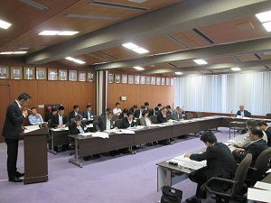 写真：庁舎整備検討会議