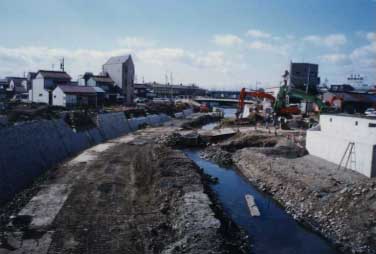 写真：川の工事の様子2