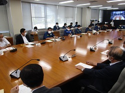 第27回岐阜県新型コロナウイルス感染症対策協議会及び第39回岐阜県新型コロナウイルス感染症対策本部本部員会議に出席