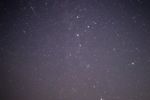ペルセウス座流星群の写真