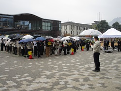 市庁舎避難訓練にて、講評（みんなの広場カオカオ）