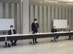 令和4年度長良川薪能実行委員会総会に出席し、あいさつ