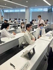 写真:グループワーク