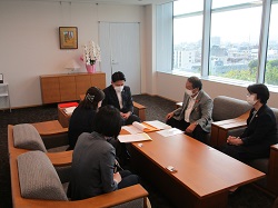 社会福祉法人日本児童育成園統括施設長　長縄良樹氏と面談