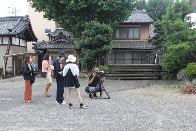 千手堂善福寺の境内