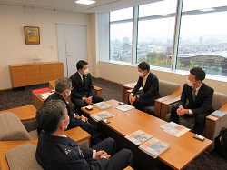 防衛省東海防衛支局長 宮原賢治氏と面談