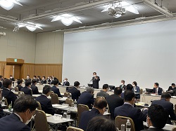 全国市長会理事・評議員合同会議に出席