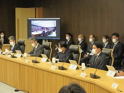 岐阜県感染症対策専門家会議に出席