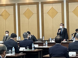 全国市長会財政委員会・都市税制調査委員会合同会議に出席の様子