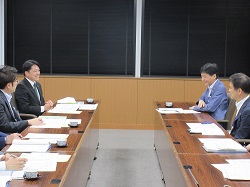 一宮市・岐阜市連携事業 市長懇談会に出席の様子