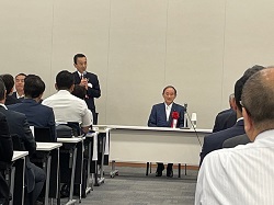 令和5年度「活力ある地方を創る首長の会」総会に出席の様子