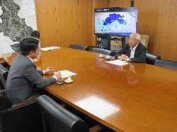 岐阜県市長会会長として、中津川市長 青山節児氏と面談の様子