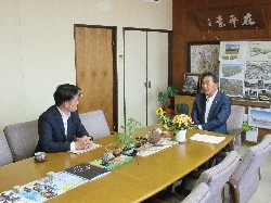 岐阜県市長会会長として、瑞穂市長 森和之氏と面談の様子