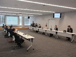 令和5年度第2回岐阜地域広域圏協議会に出席し、あいさつの様子