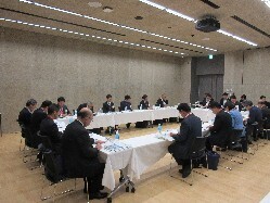 中核市市長会プロジェクト会議に出席の様子