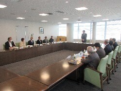 岐阜市民生委員・児童委員協議会との懇話会の様子