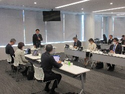 第5回岐阜市総合教育会議にて、あいさつの様子