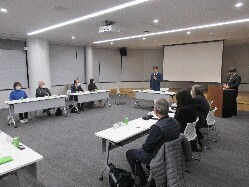  岐阜市子ども会育成連合会との懇話会の様子