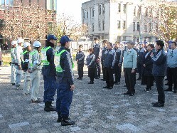 能登半島地震に伴う水道管路等の応急復旧活動出発式にて、あいさつの様子