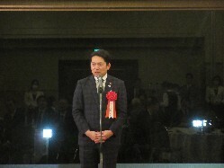 岐阜中金会懇親会に出席し、あいさつ