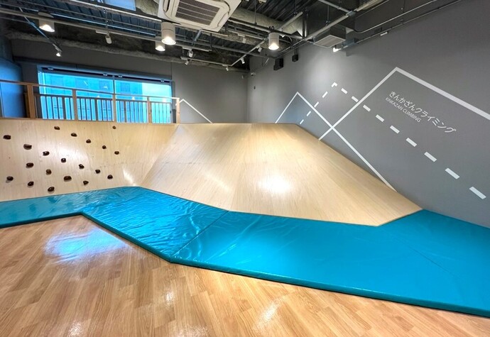 金華山クライミング