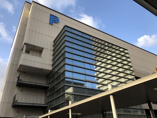 駅西外観